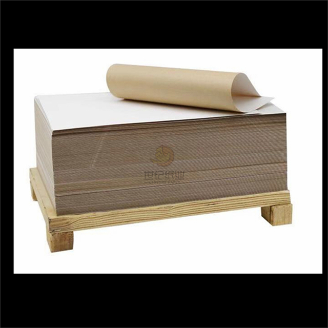 Coated Brown Kraft Paper with Super Smoothness for Packaging